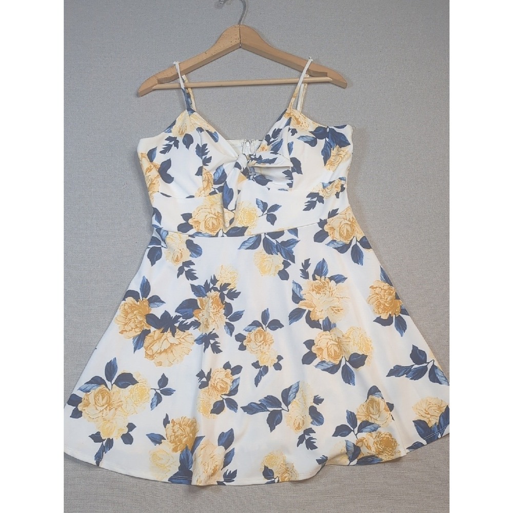 Trixxi Floral Mini Dress XL White Navy Yellow Fit & Flare Knot Front Sundress